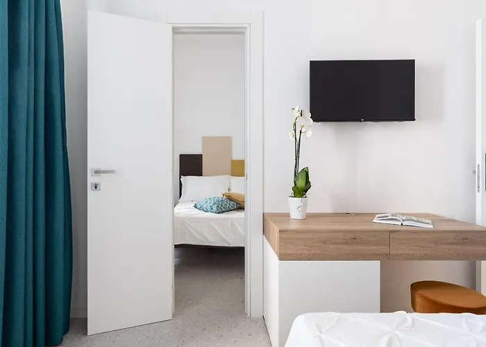 Nimar Πανσιόν 4*